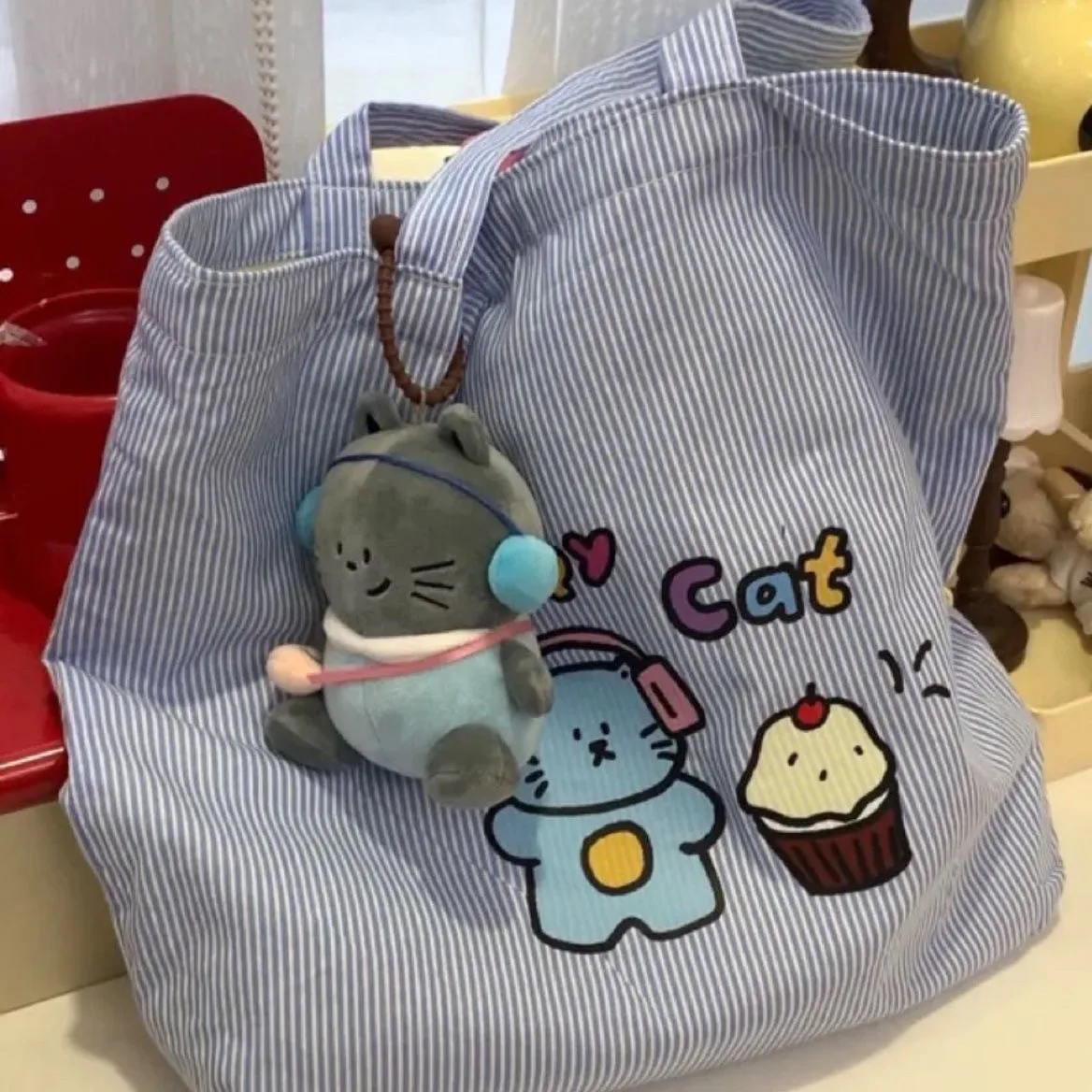 ຖົງຜ້າລາຍທາງສີຟ້າໜ້າຮັກ🥰😽